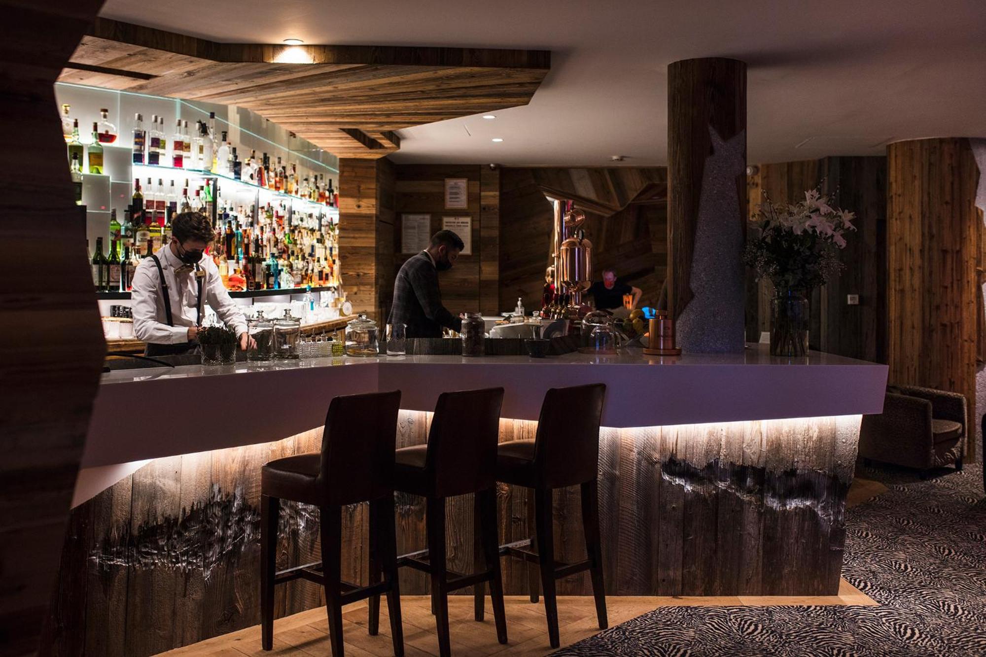 Hotel Les Barmes De L'Ours Val-d'Isere Exterior photo
