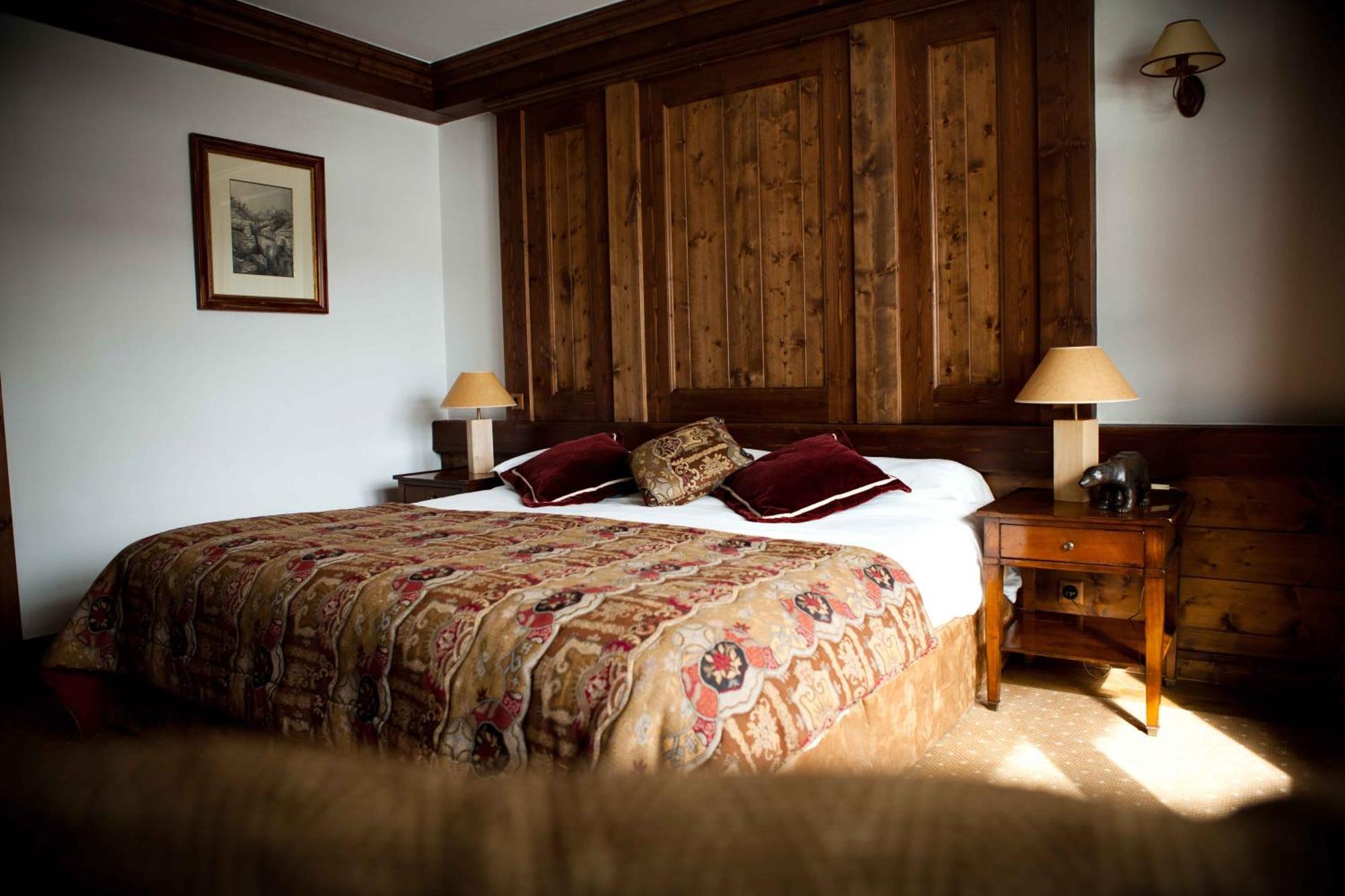 Hotel Les Barmes De L'Ours Val-d'Isere Room photo